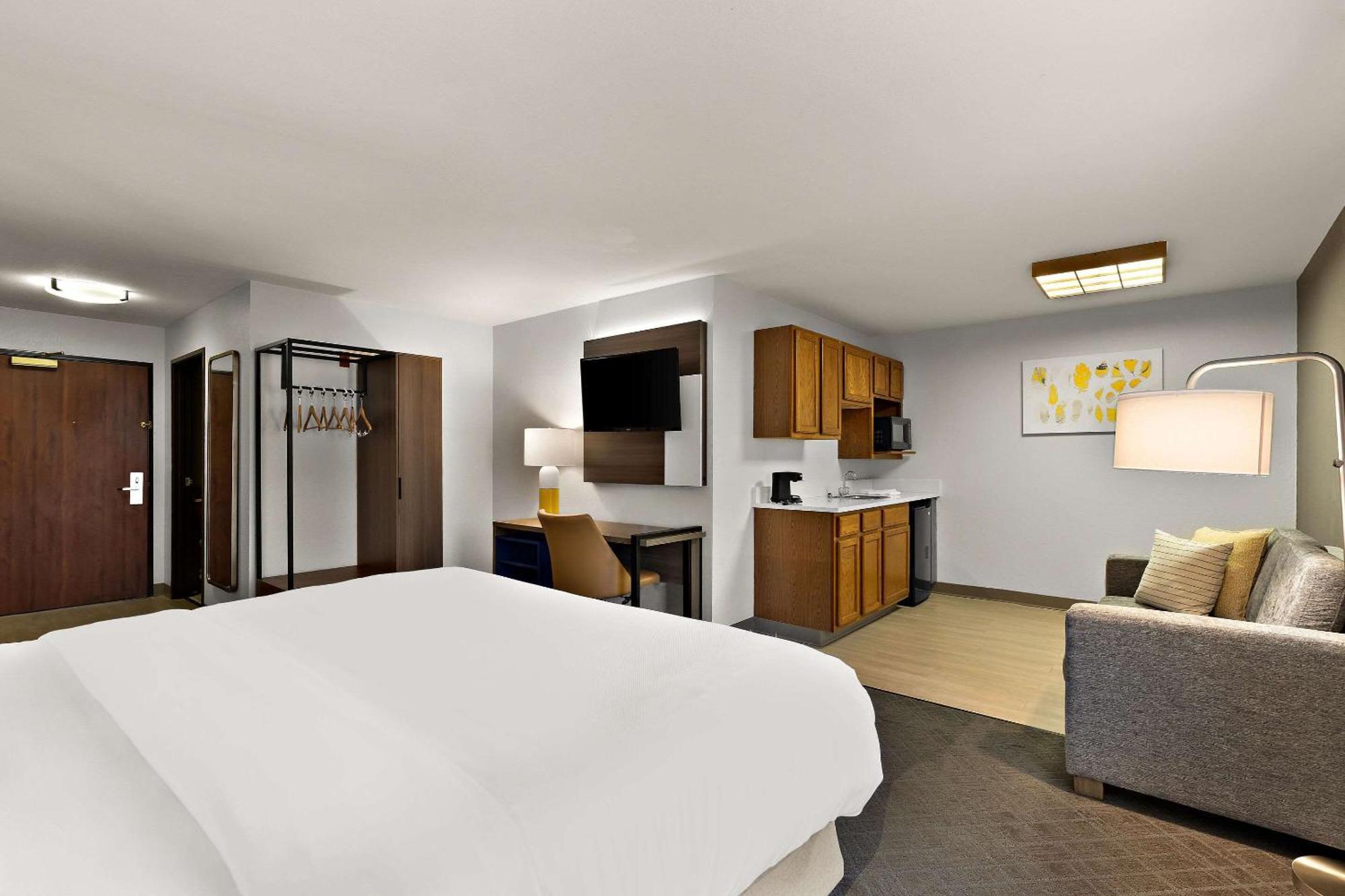 Hotel Comfort &