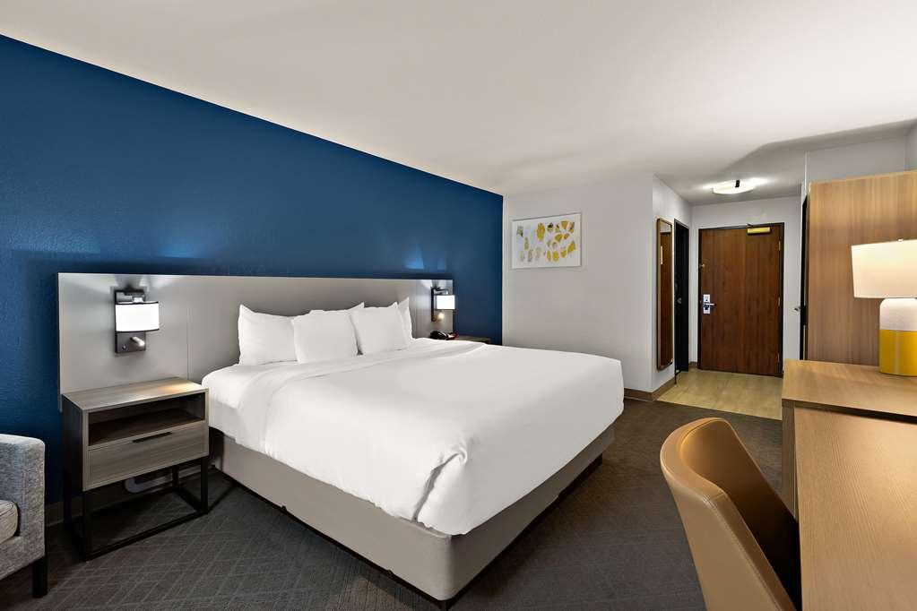 Hotel Comfort & 3*